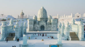 Eisstadt und Eisfiguren in Harbin